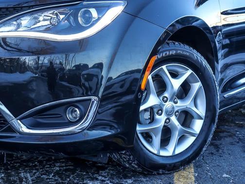 2020 Chrysler Pacifica Limited