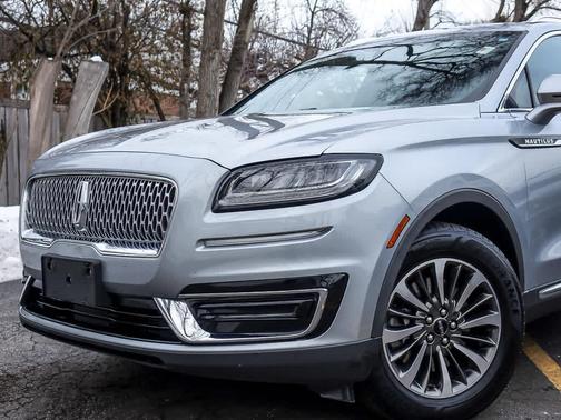 2020 Lincoln Nautilus Standard