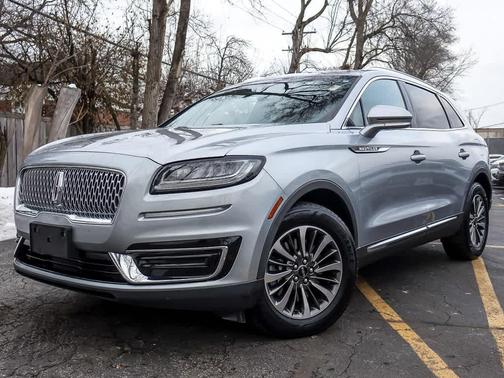 2020 Lincoln Nautilus Standard