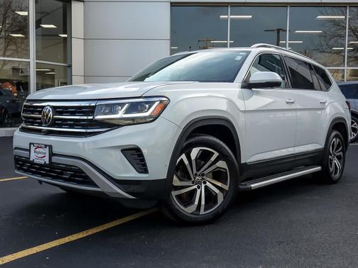 Pure White 2021 Volkswagen Atlas 3.6L SEL Premium