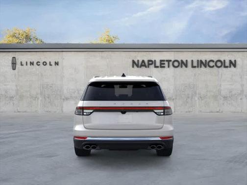 2025 Lincoln Aviator Premiere