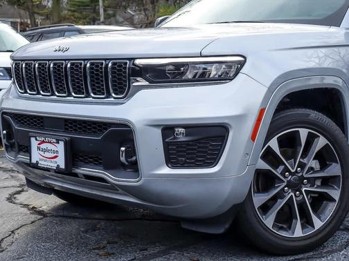 2022 Jeep Grand Cherokee Overland