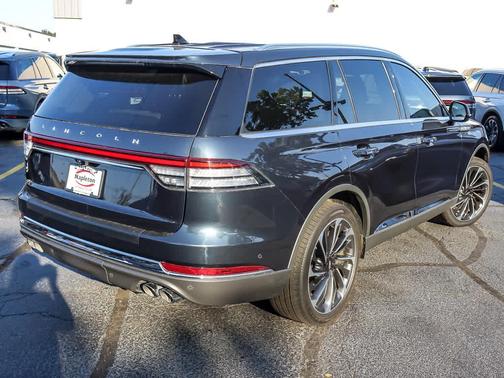 2023 Lincoln Aviator Reserve AWD