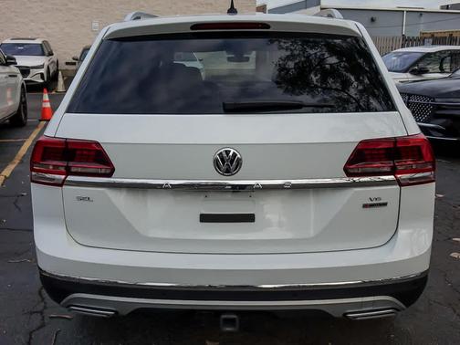 2019 Volkswagen Atlas 3.6L SEL Premium