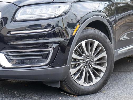 2020 Lincoln Nautilus Reserve