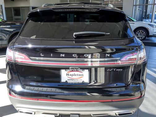 2020 Lincoln Nautilus Reserve