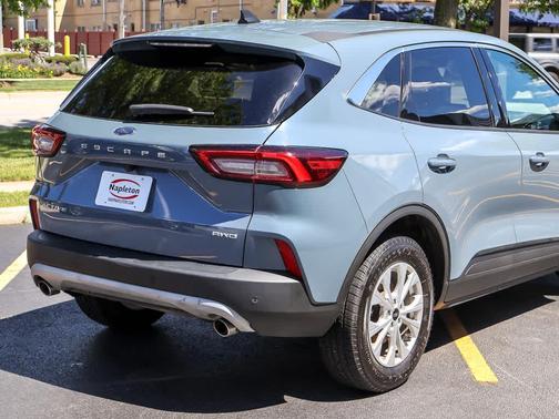 Vapor Blue Metallic 2023 Ford Escape Active