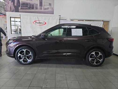 2023 Ford Escape ST-Line Elite