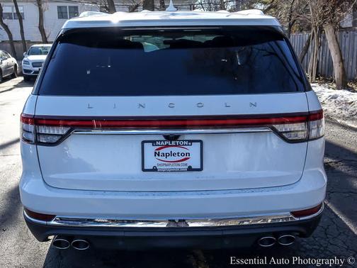 2022 Lincoln Aviator Standard AWD