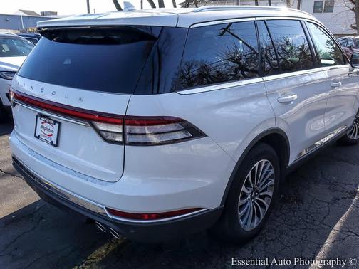 2022 Lincoln Aviator Standard AWD