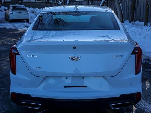 2024 Cadillac CT4 Luxury