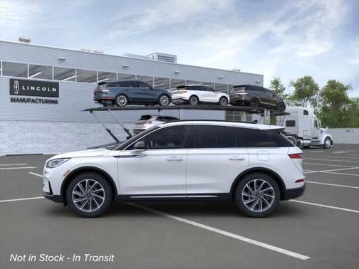 2025 Lincoln Corsair Premiere