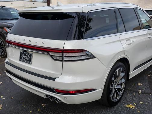 2022 Lincoln Aviator Black Label Grand Touring AWD
