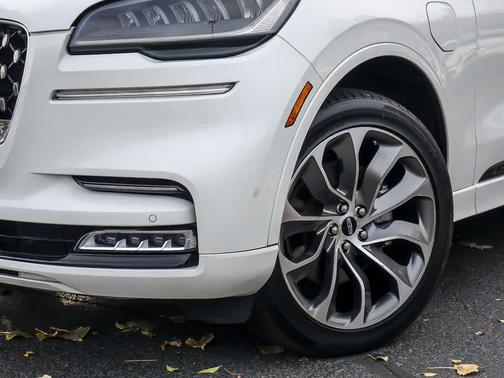 2022 Lincoln Aviator Black Label Grand Touring AWD