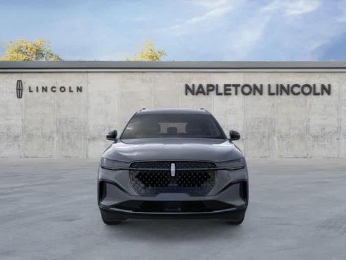 2025 Lincoln Nautilus Reserve