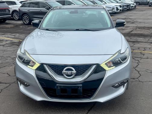 2017 Nissan Maxima 3.5 Platinum