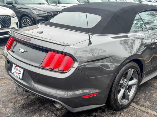 2017 Ford Mustang EcoBoost Premium