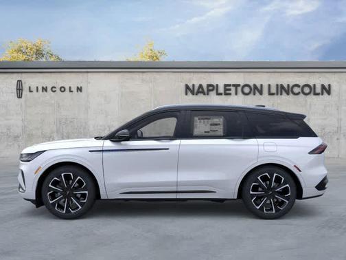 2025 Lincoln Nautilus Reserve