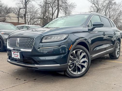 2021 Lincoln Nautilus Reserve