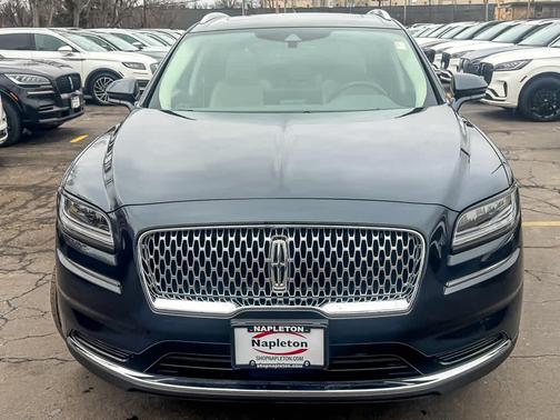 2021 Lincoln Nautilus Reserve