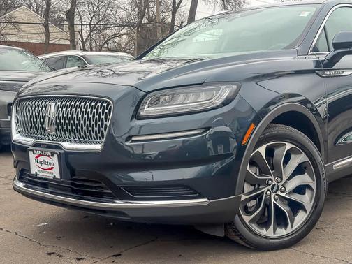 2021 Lincoln Nautilus Reserve