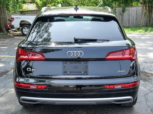 2019 Audi Q5 2.0T Premium Plus