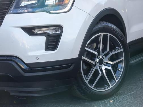 2019 Ford Explorer Sport