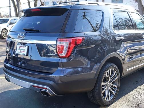 2017 Ford Explorer Platinum