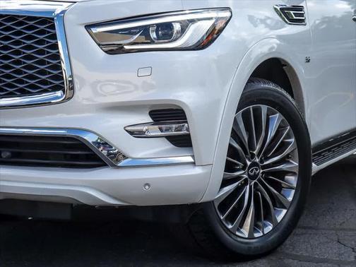 2018 INFINITI QX80 Base