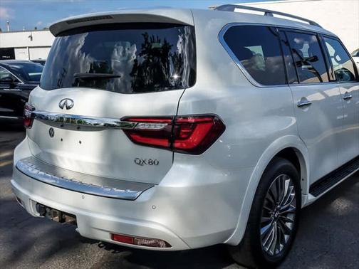 2018 INFINITI QX80 Base
