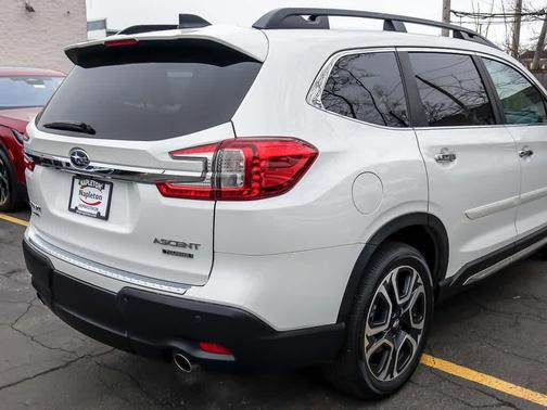 2023 Subaru Ascent Touring 7-Passenger