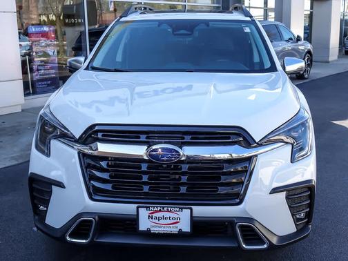 Crystal White Pearl 2023 Subaru Ascent Touring 7-Passenger