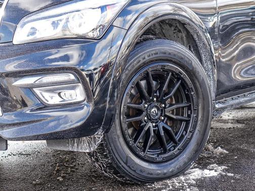 2015 INFINITI QX80 Base