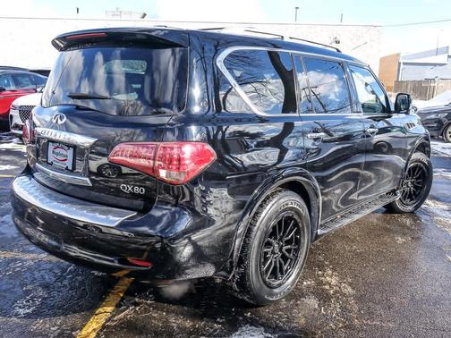 2015 INFINITI QX80 Base