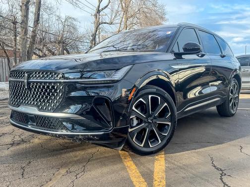 2024 Lincoln Nautilus Reserve