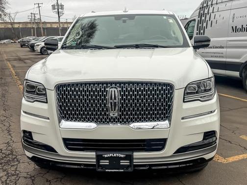 2023 Lincoln Navigator Reserve