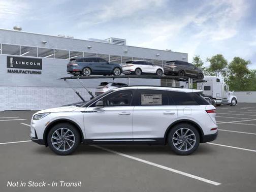 2025 Lincoln Corsair Premiere