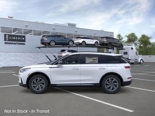 2025 Lincoln Corsair Premiere