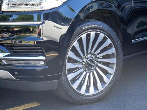 Black Velvet 2018 Lincoln Navigator Reserve