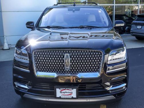 Black Velvet 2018 Lincoln Navigator Reserve