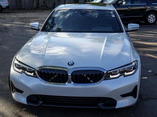 2019 BMW 330 xDrive