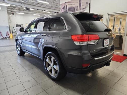 Photo 3 of 32 of 2014 Jeep Grand Cherokee Limited