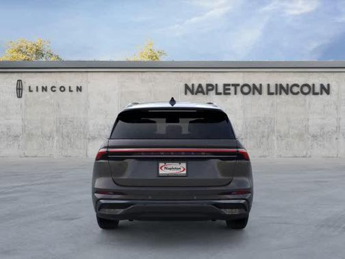 Chroma Caviar Dark Gray Metallic Clearcoat 2026 Lincoln Nautilus Black Label