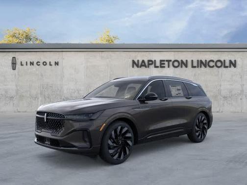 Chroma Caviar Dark Gray Metallic Clearcoat 2026 Lincoln Nautilus Black Label