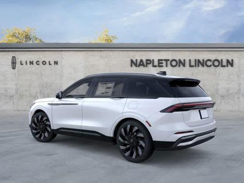 2025 Lincoln Nautilus Reserve