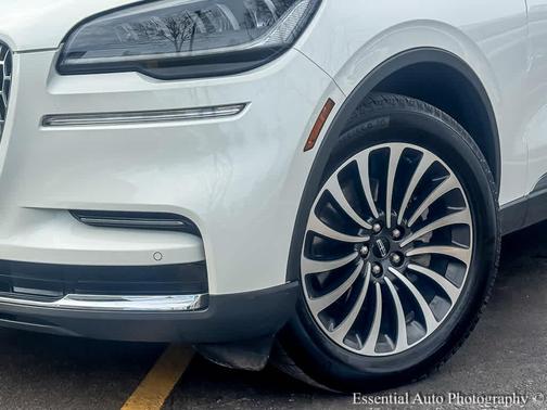 2023 Lincoln Aviator Standard AWD