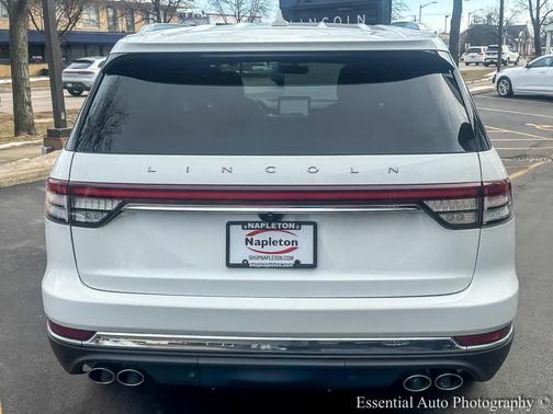 2023 Lincoln Aviator Standard AWD