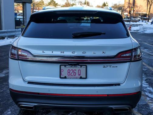 2020 Lincoln Nautilus Reserve