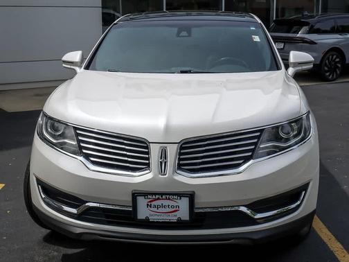 White Platinum Metallic Tri-Coat 2016 Lincoln MKX Reserve