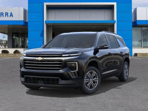 Mosaic Black Metallic 2026 Chevrolet Traverse LT